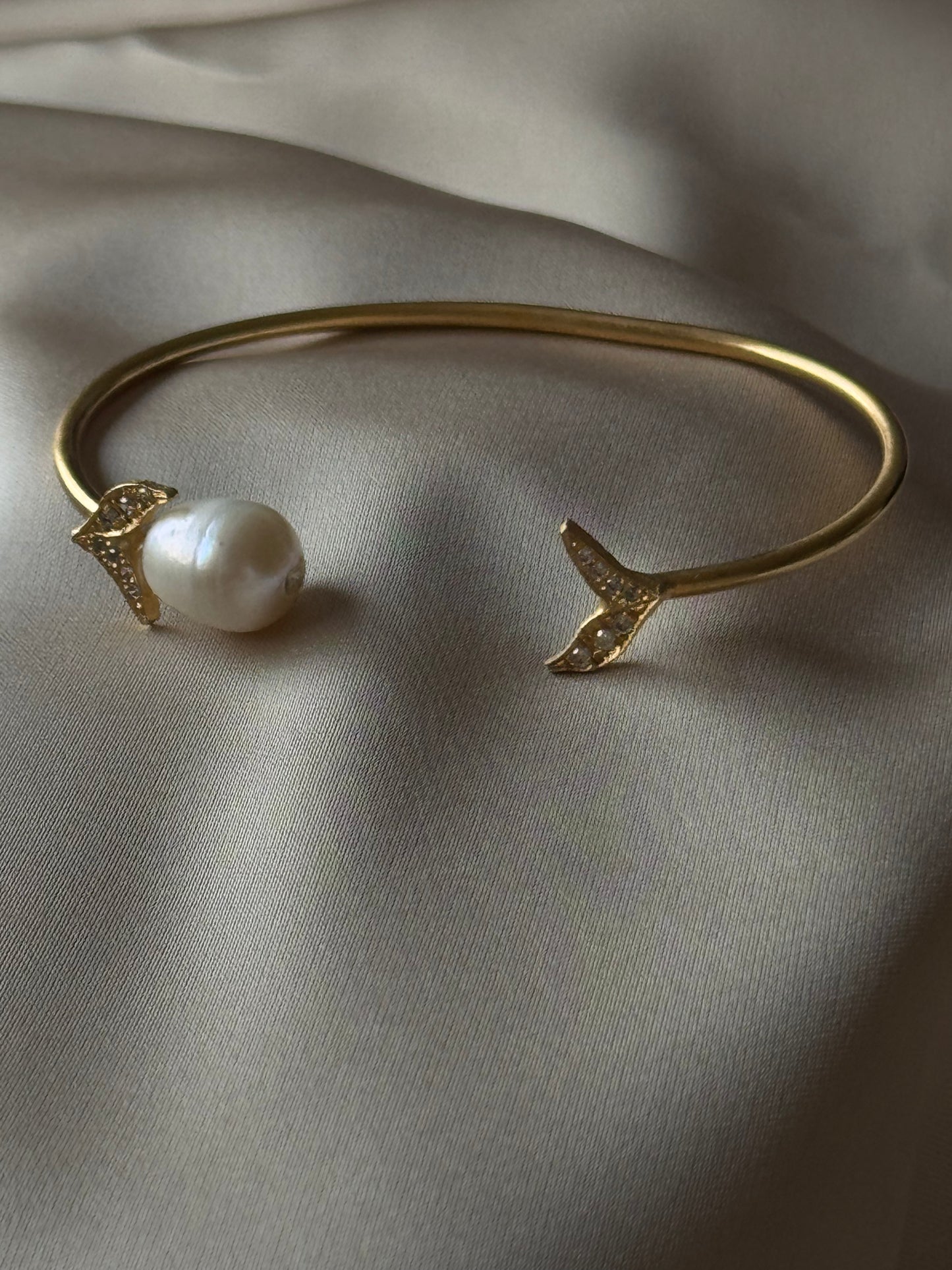 OPALINE SINGLE BANGLE