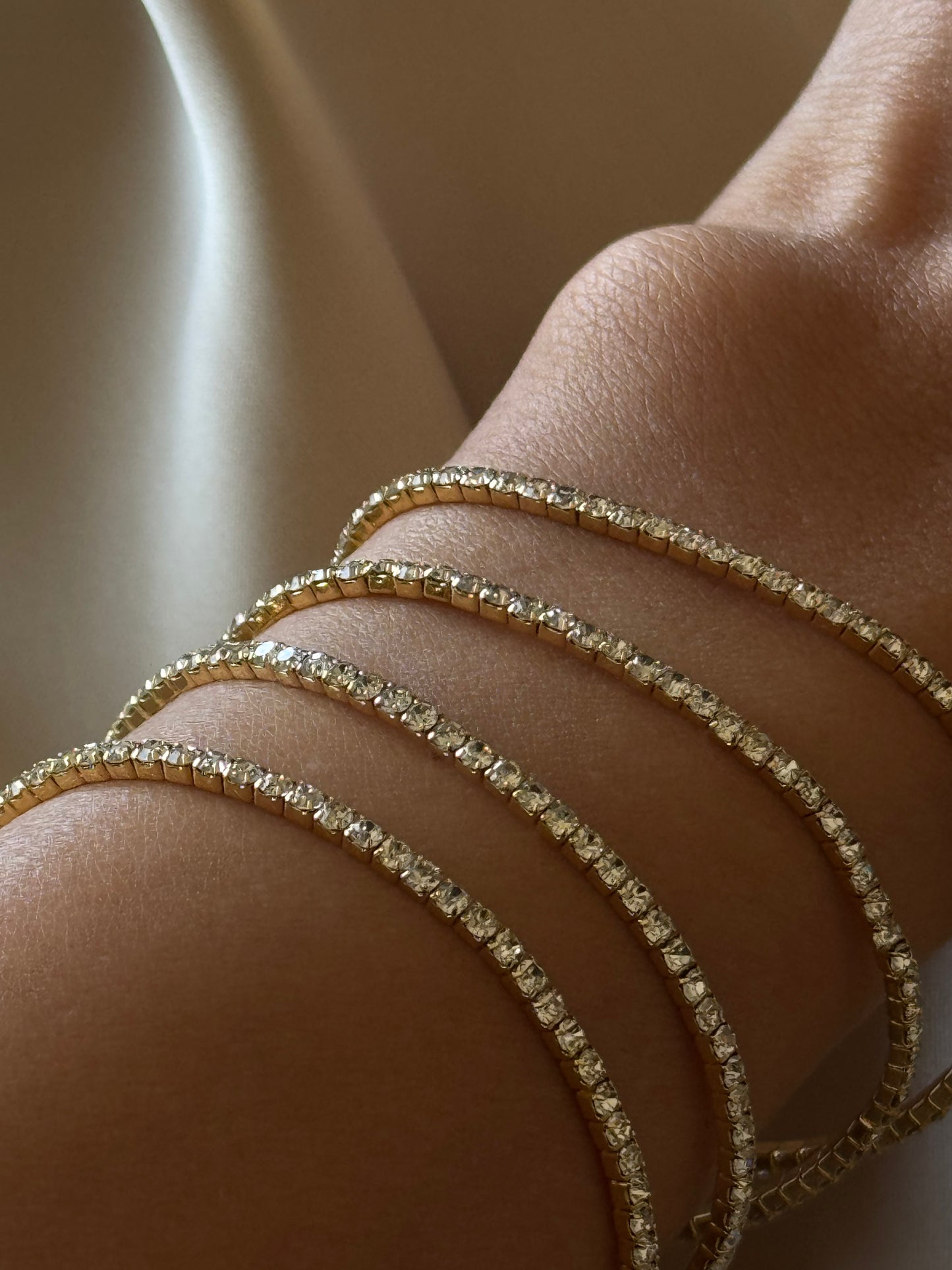 GOLD ALL-ROUND BRACELET