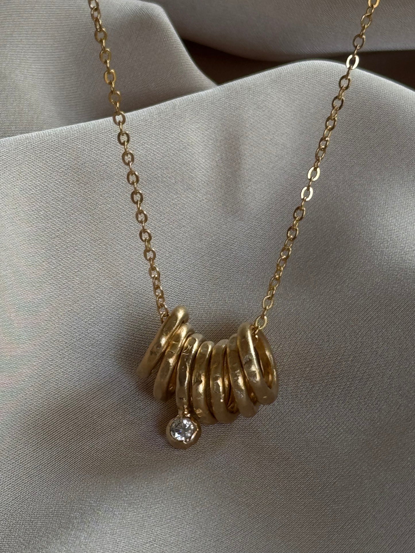 ZIRAYA NECKLACE