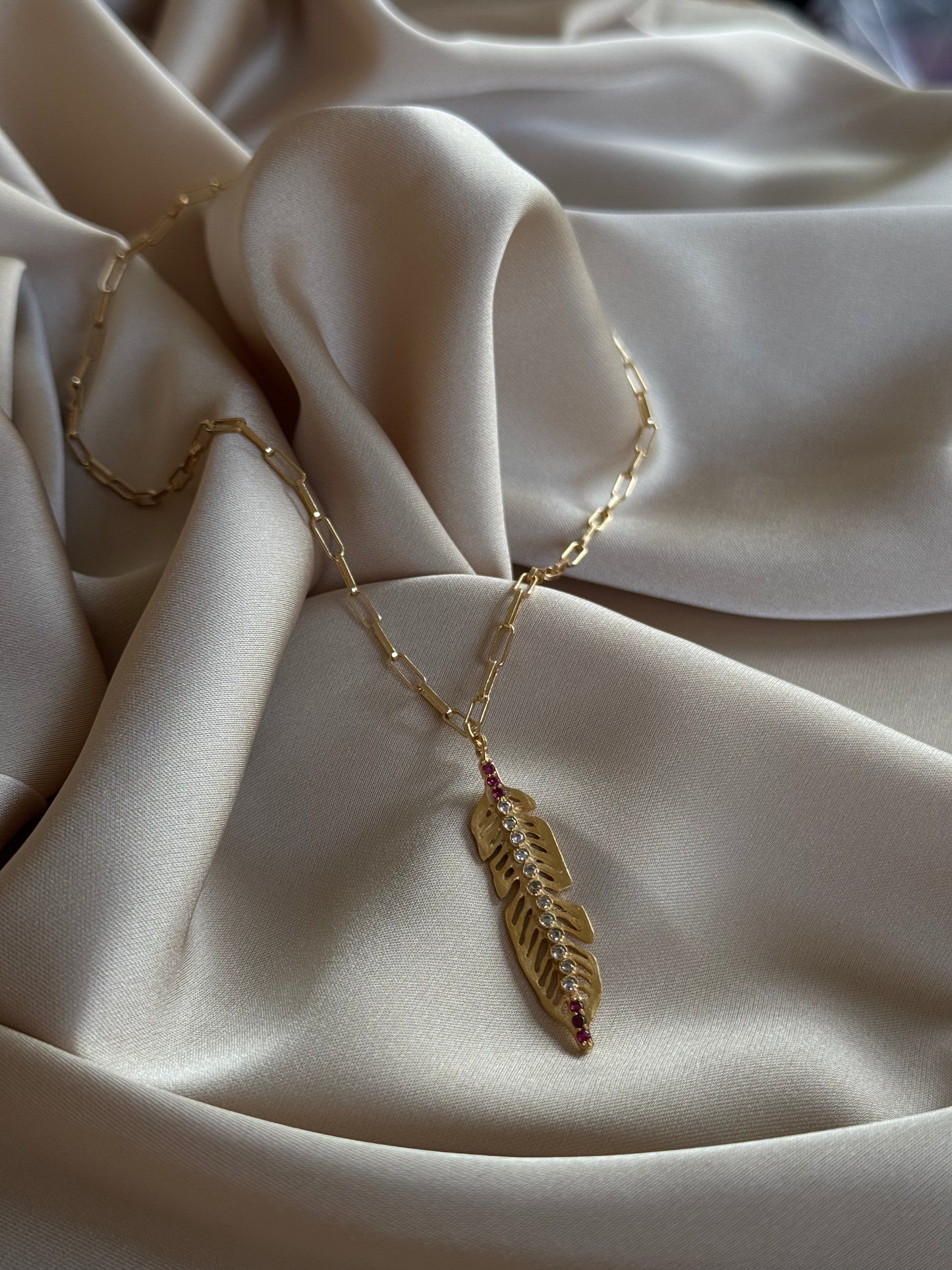 FEATHER NECKLACE